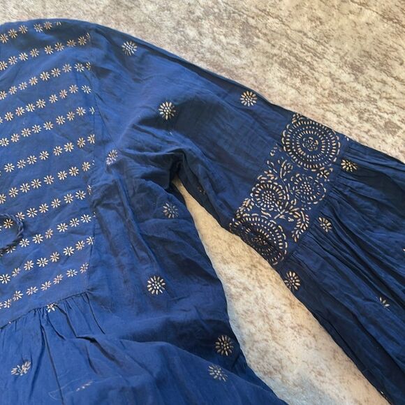 Cost Plus World Market Blue Tunic with Gold Embroidery - Picture 5 of 6